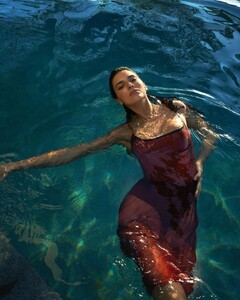 [2024.06.01] voguemagazine_447175137_802780108472642_4263008093268721886_n.jpg