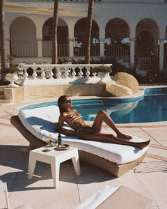 [2024.06.02] bikinibibleuk_447302232_18027787103125950_170545970922096263_n.jpg