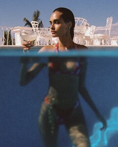 [2024.06.09] bikinibibleuk_447961372_18028388630125950_1166090286843155570_n.jpg