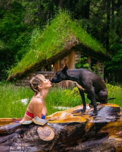 [2024.06.12] saraunderwood_448336504_2130582427312807_5497066509711566166_n.jpg