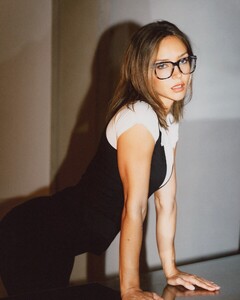 [2024.06.19] rachelc00k_448662335_1365307934165770_5709146410795423901_n.jpg