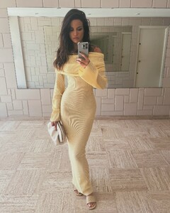 [2024.06.20] sofiaresing_448771108_18443035660031551_4697997766889313123_n.jpg