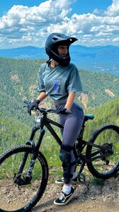 [2024.06.21] rachelc00k_448754421_795776562317495_1731897292515349311_n.jpg