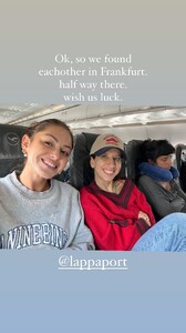 [2024.06.24] msgigiparis_448920942_362568446500697_753740412755973940_n.jpg