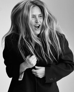 [2024.06.25] barrefaeli_448944542_18445463749041153_6148099193477237303_n.jpg