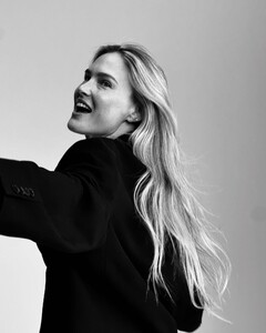 [2024.06.25] barrefaeli_448953556_18445463770041153_2599049385490056228_n.jpg