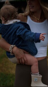 [2024.06.27] katelove_446354591_443095825166375_1003603284636370599_n.jpg