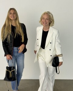 [2024.06.06] barrefaeli_447756946_18441886438041153_8776136629833153298_n.jpg