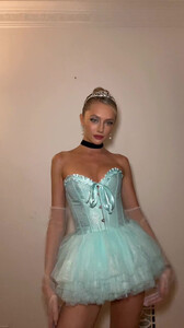 Alexis Bumgarner - TikTok 30.jpg