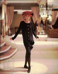 Chanel_HC_FW1989_Cathy_Gallagher_04.jpg