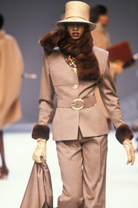Christian Dior FW 1990 017 Sadiya Gueye.jpg