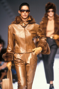 Christian Dior FW 1990 044 Marpessa Hennink.jpg