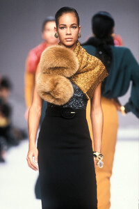 Christian Dior FW 1990 066 Ilonka Toppenberg.jpg