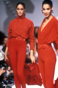 Christian Dior FW 1990 073 Ann Fiona Scollay, Sonia Cole.jpg