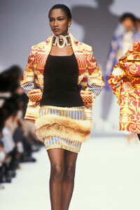 Christian Dior FW 1990 117 Katoucha.jpg