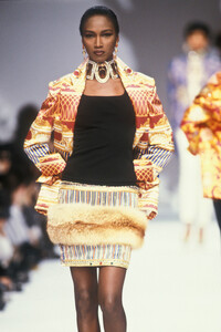 Christian Dior FW 1990 118 Katoucha.jpg