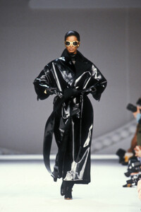 Christian Dior FW 1990 153 Maureen Gallagher.jpg