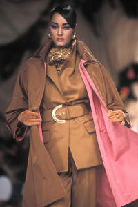 Christian Dior HC FW 1990 003 Ann Fiona Scollay.jpg