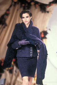 Christian Dior HC FW 1990 012 Jill Haley.jpg