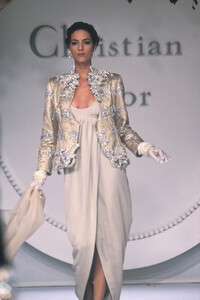 Christian Dior HC FW 1990 106 Danya Fiorini.jpg