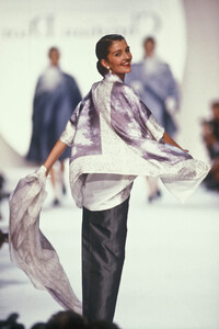 Christian Dior SS 1990 020 Claire Atkinson.jpg