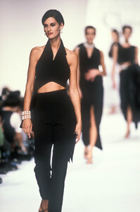 Christian Dior SS 1990 027 Vanessa Duve.jpg