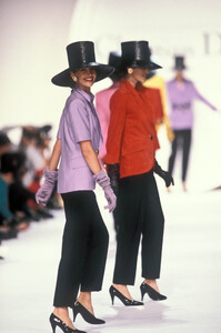 Christian Dior SS 1990 032 Claire Atkinson.jpg