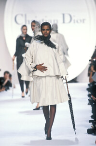 Christian Dior SS 1990 056 Anna Getaneh.jpg