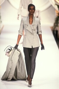 Christian Dior SS 1990 Haute Couture 016 Maureen Gallagher.jpg