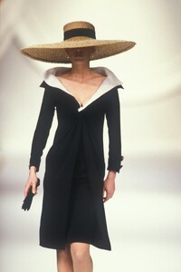 Christian Dior SS 1990 Haute Couture 049.jpg