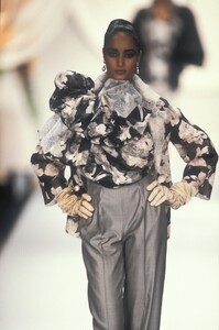 Christian Dior SS 1990 Haute Couture 068 Ann Fiona Scollay.jpg