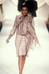 Christian Dior SS 1990 Haute Couture 082 Jill Haley.jpg