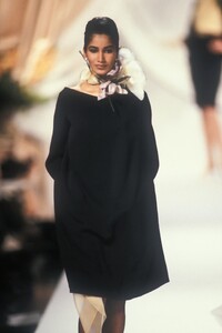 Christian Dior SS 1990 Haute Couture 138 Gurmit Kaur.jpg
