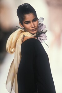 Christian Dior SS 1990 Haute Couture 139 Gurmit Kaur.jpg