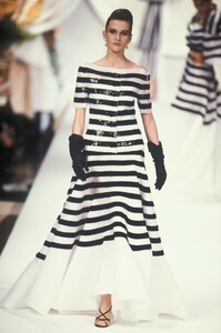 Christian Dior SS 1990 Haute Couture 176 Sylvie Gueguen.jpg