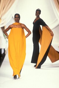 Christian Dior SS 1990 Haute Couture 183 Coco Mitchell, Maureen Gallagher.jpg