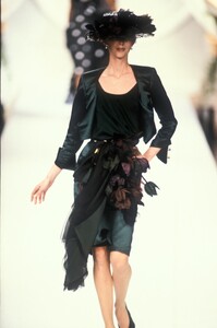 Christian Dior SS 1990 Haute Couture 196 Brynja Sverrisdottir.jpg