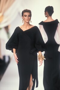 Christian Dior SS 1990 Haute Couture 202 Madeleine Robinson.jpg