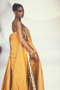 Christian Dior SS 1990 Haute Couture 222 Sonia Cole.jpg