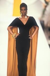 Christian Dior SS 1990 Haute Couture 227 Maureen Gallagher.jpg