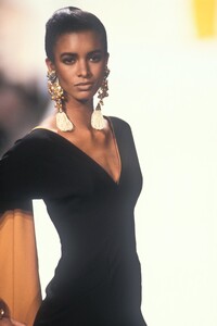 Christian Dior SS 1990 Haute Couture 229 Maureen Gallagher.jpg