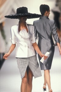 Christian Dior SS 1990 Haute Couture 261 Claire Atkinson.jpg