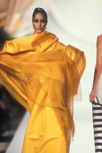 Christian Dior SS 1990 Haute Couture 294 Ann Fiona Scollay.jpg