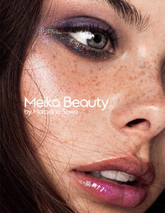 DSCENE-BEAUTY-EXCLUSIVE-MEIKA-BEAUTY-by-Marcelina-Sowa-1.thumb.jpg.b74a49cd593ee9b3fc7d0d848ce168ca.jpg