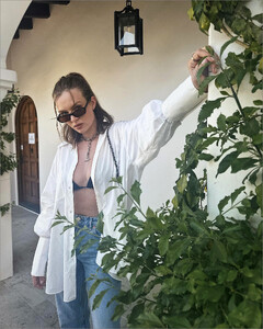 Josephine Skriver - Instagram [2023.04.16] 2.jpg