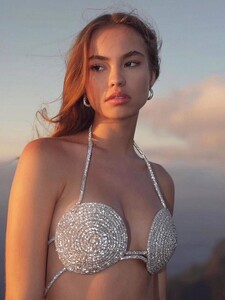 Katya Peroff - IMG Models 36.jpg