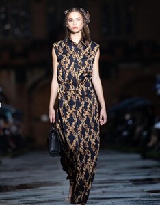 Katya Peroff - IMG Models 39.jpg