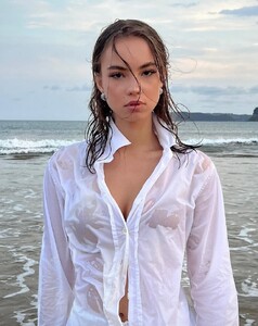 Katya Peroff - IMG Models 8.jpg