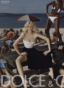 Klein_Dolce__Gabbana_Cruise_2009_05.thumb.jpeg.00feebd6e24fa41087c2344371a53807.jpeg