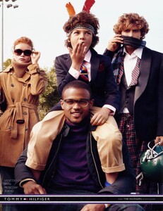 McDean_Tommy_Hilfiger_Fall_Winter_2010_11_19.thumb.jpg.c241a023b097e166ae65bca539e142f0.jpg